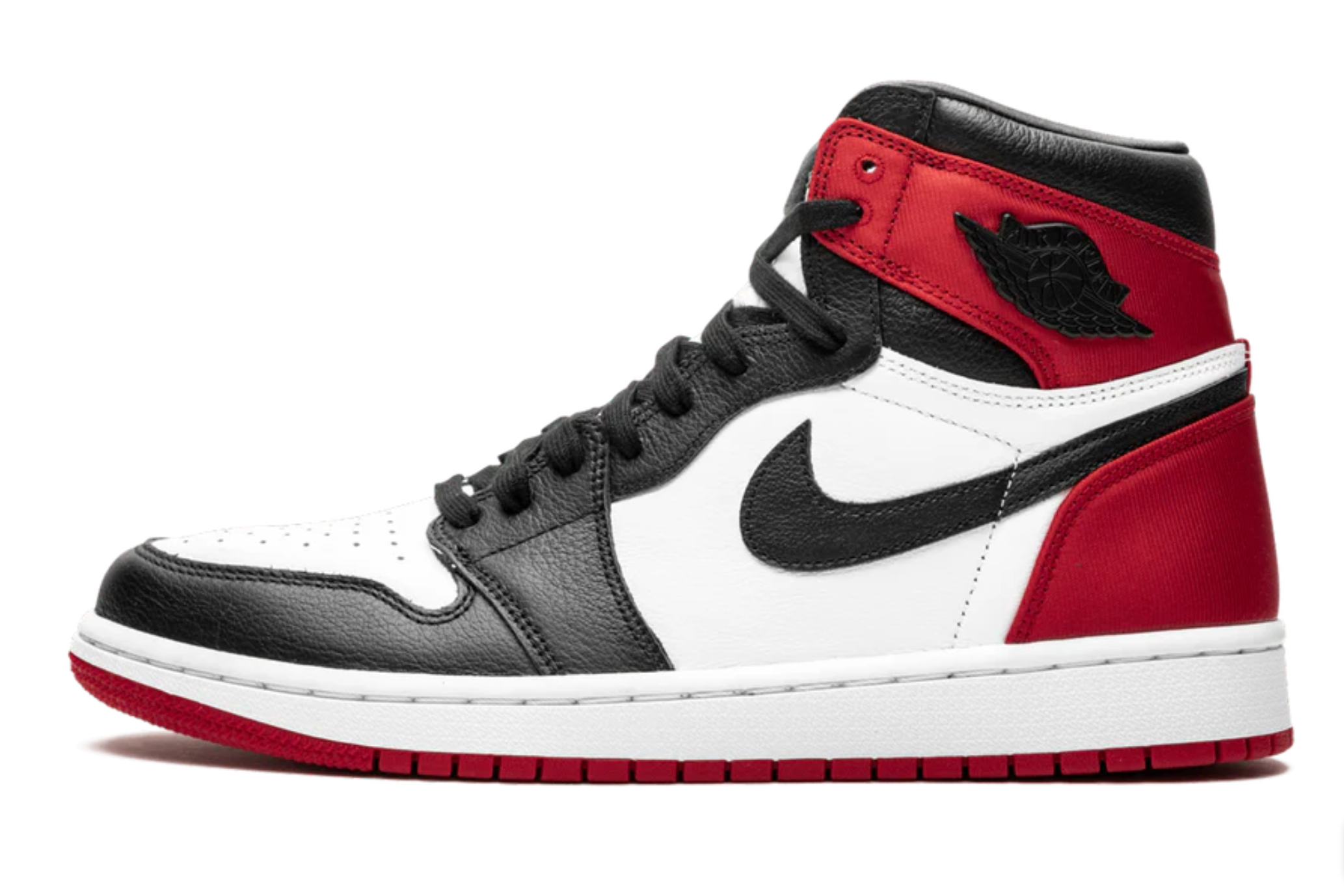 SHOES - Air Jordan 1 WMNS Satin “Black Toe”