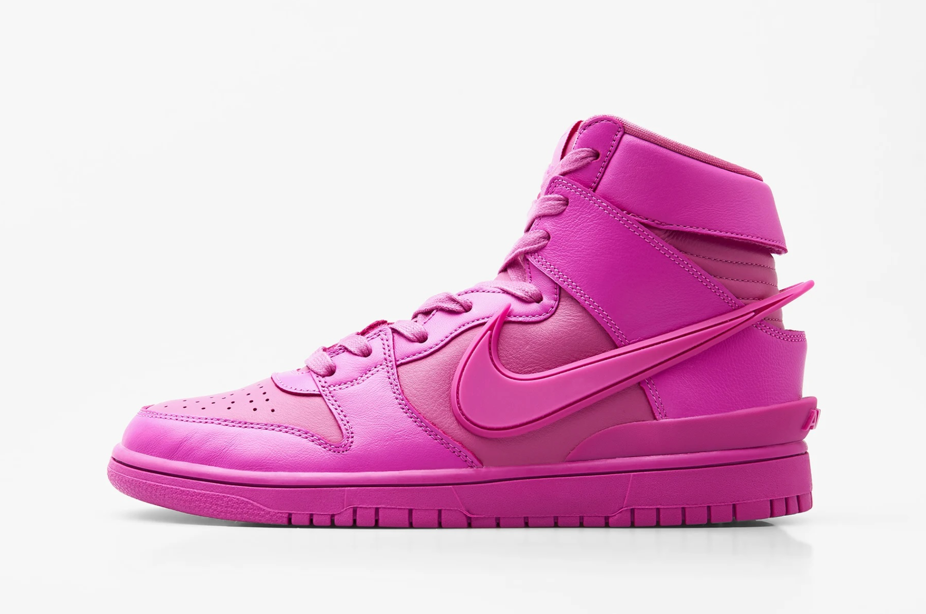 Shoes - AMBUSH x Dunk High ‘Active Fuchsia’